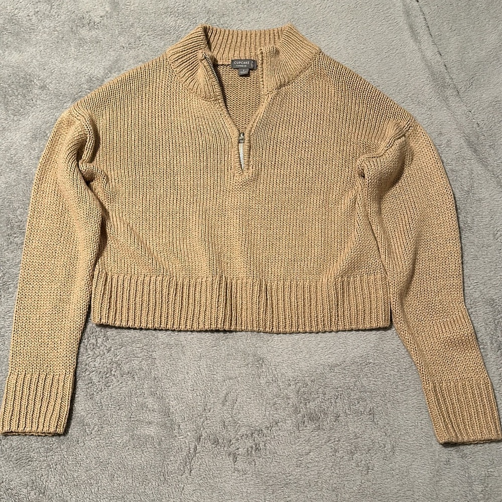 Crop sweater